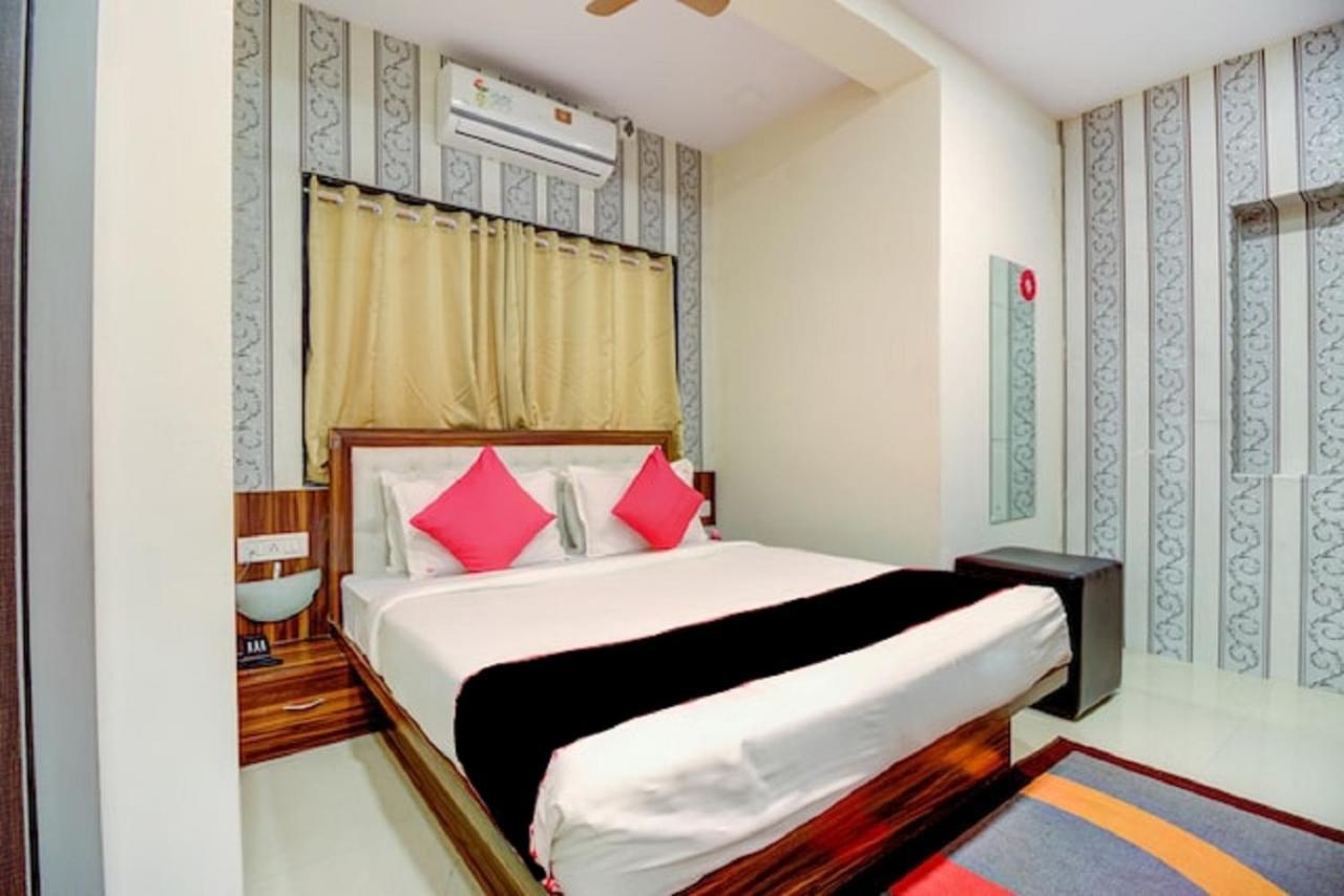 Hotel De Classico Juhu Mumbai Exterior photo