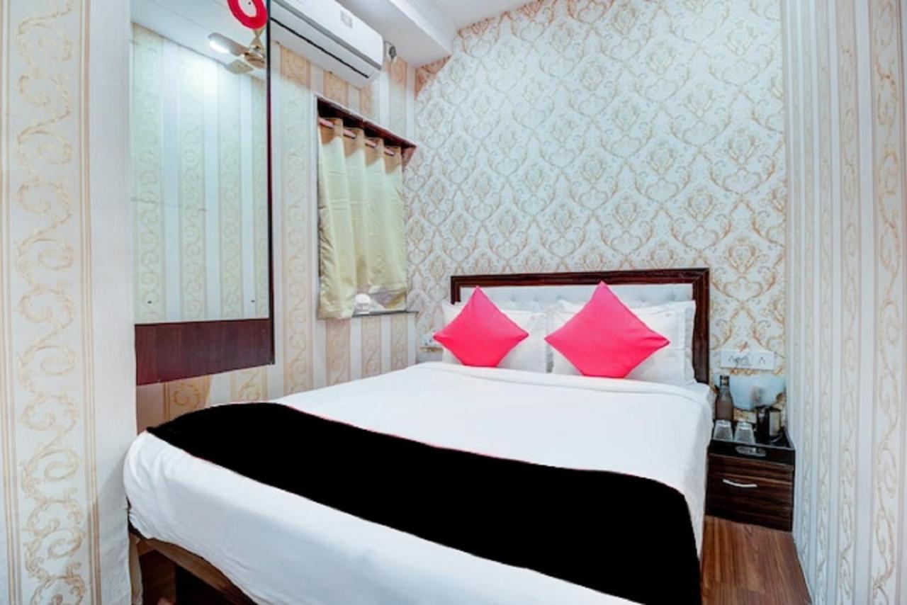 Hotel De Classico Juhu Mumbai Exterior photo