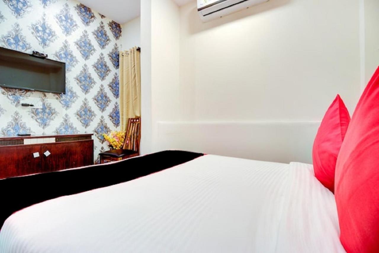 Hotel De Classico Juhu Mumbai Exterior photo